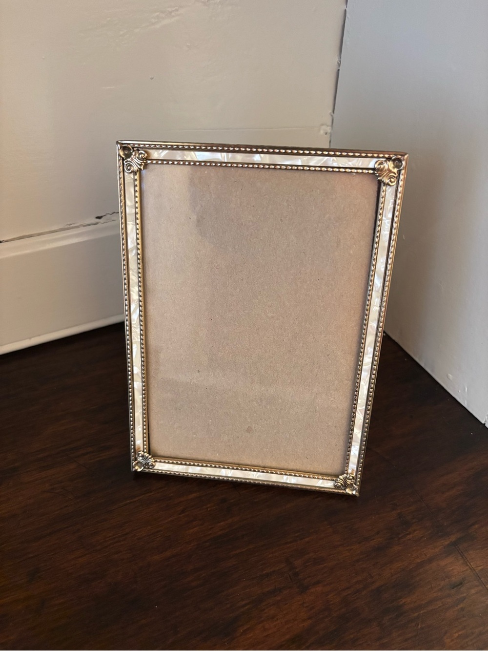Vintage Gold-Tone Metal Picture Frame Faux Mother-of-Pearl Inlay 5x7”
